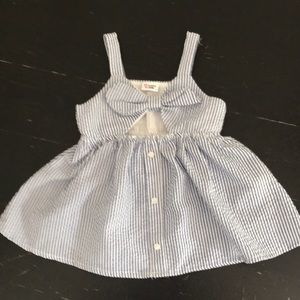Adorable blue & white baby 3-6 month summer sun dress, center cute out w bow